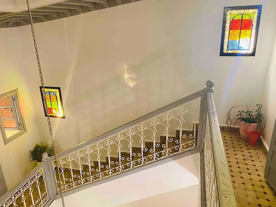 بيت للعطل Jolie Petit Riyad Avec Piscine Belle Terrasse Wifi مراكش