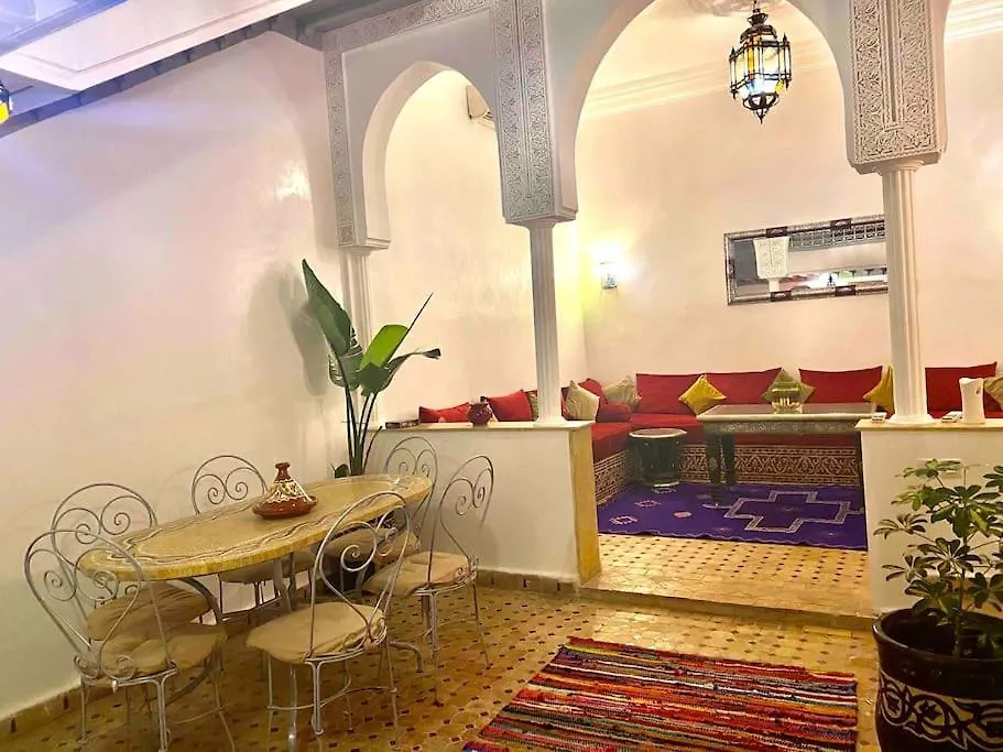 بيت للعطل Jolie Petit Riyad Avec Piscine Belle Terrasse Wifi مراكش