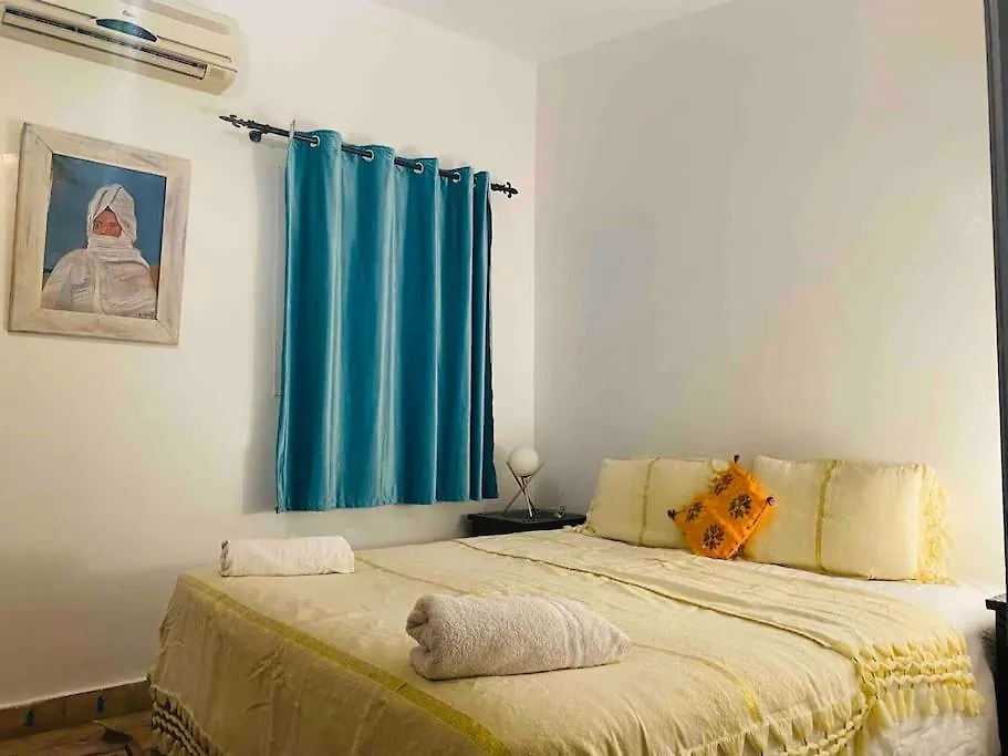 Jolie Petit Riyad Avec Piscine Belle Terrasse Wifi مراكش بيت للعطل